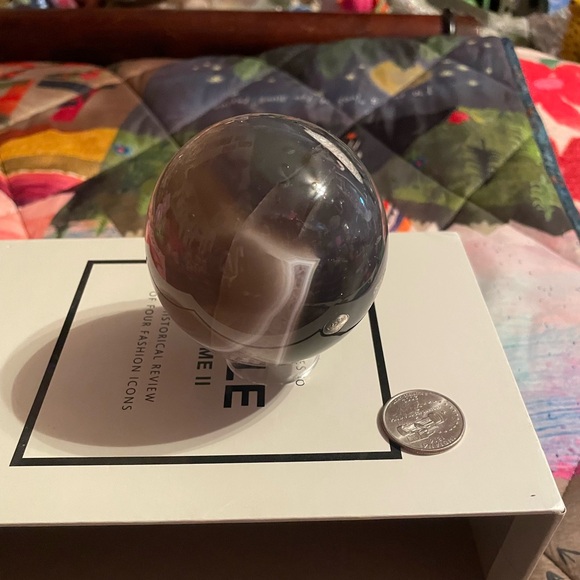 Aura amethyst agate sphere - Picture 16 of 16